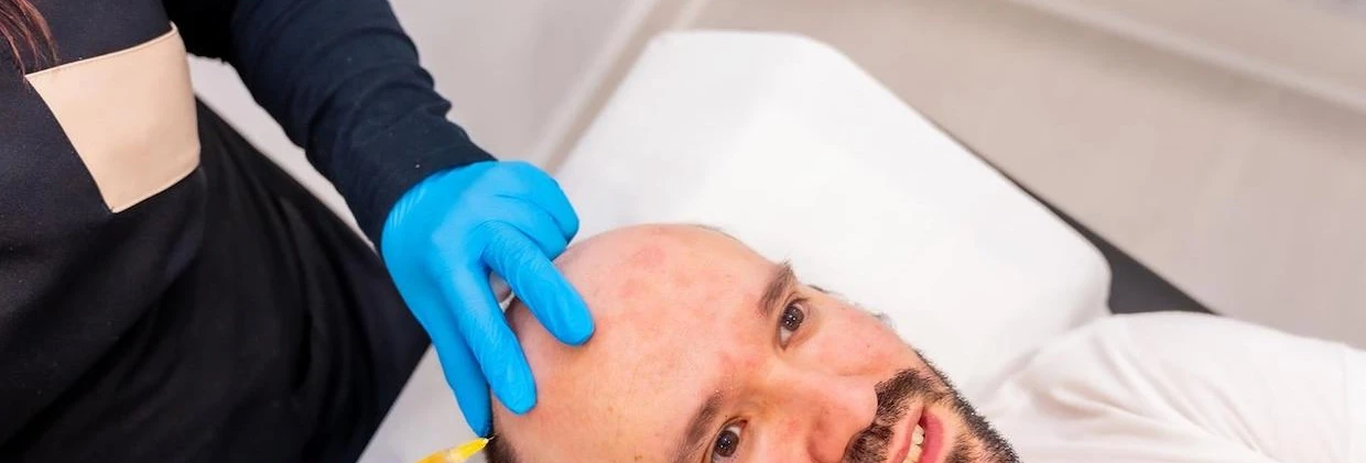 Saç Ekimi Öncesi PRP: Operasyonun Başarısını Artıran Sürpriz Destek Pre-Hair Transplant PRP: The Surprise Support That Increases Operation Success